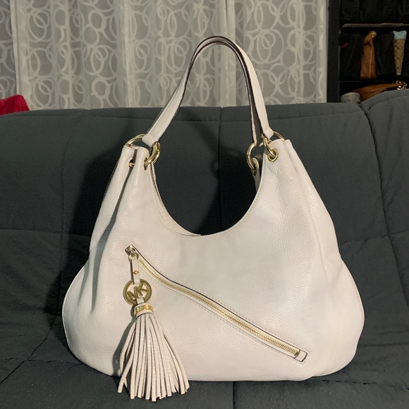 Micheal KORS Premium leather - Picture 1 of 16